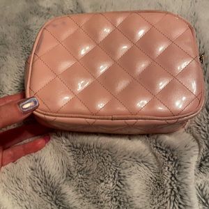 Victoria secret makeup-bag